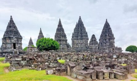 check Yogyakarta deals on Traveloka